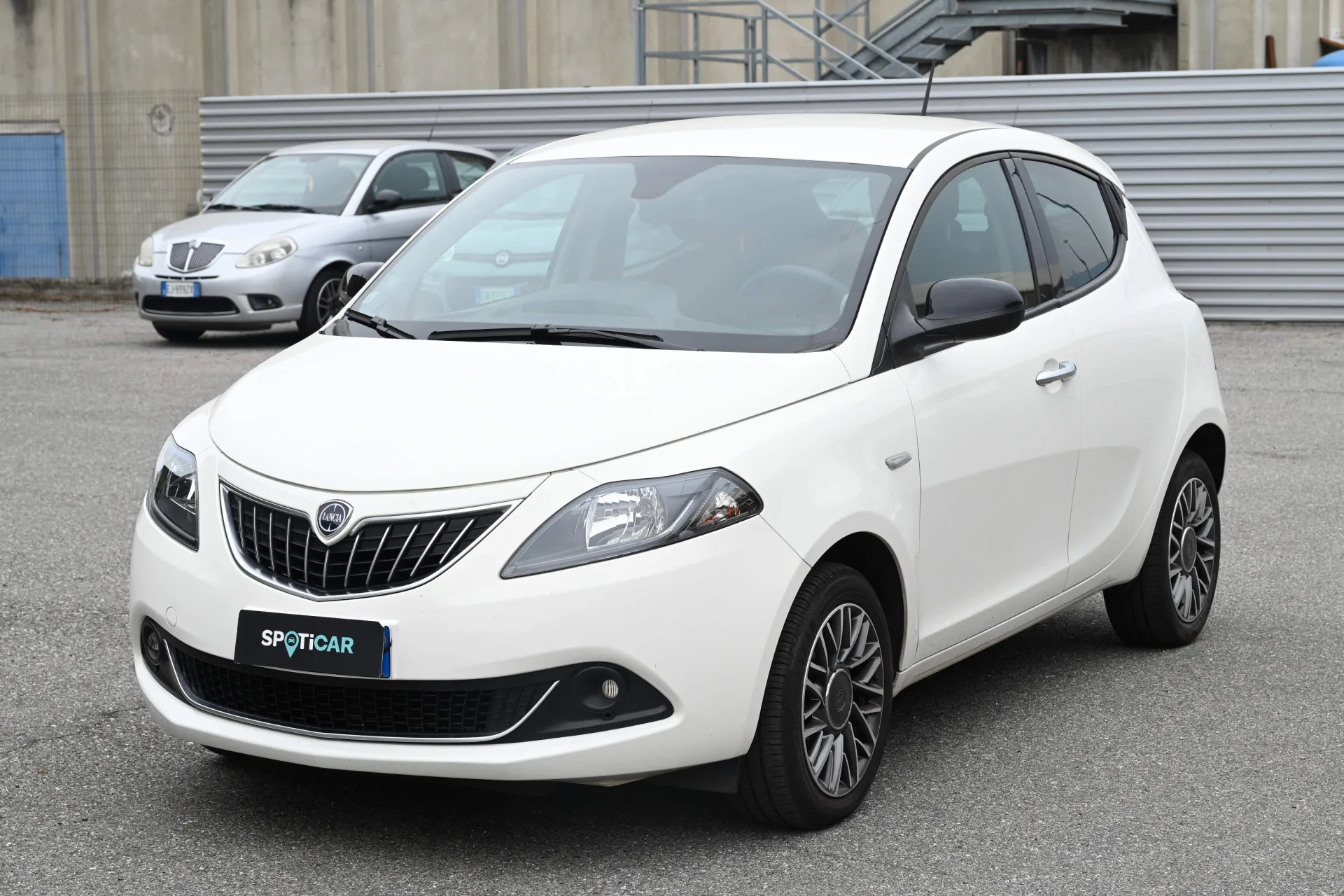Lancia Ypsilon 1.0 firefly hybrid Gold Plus, foto 1 di 20