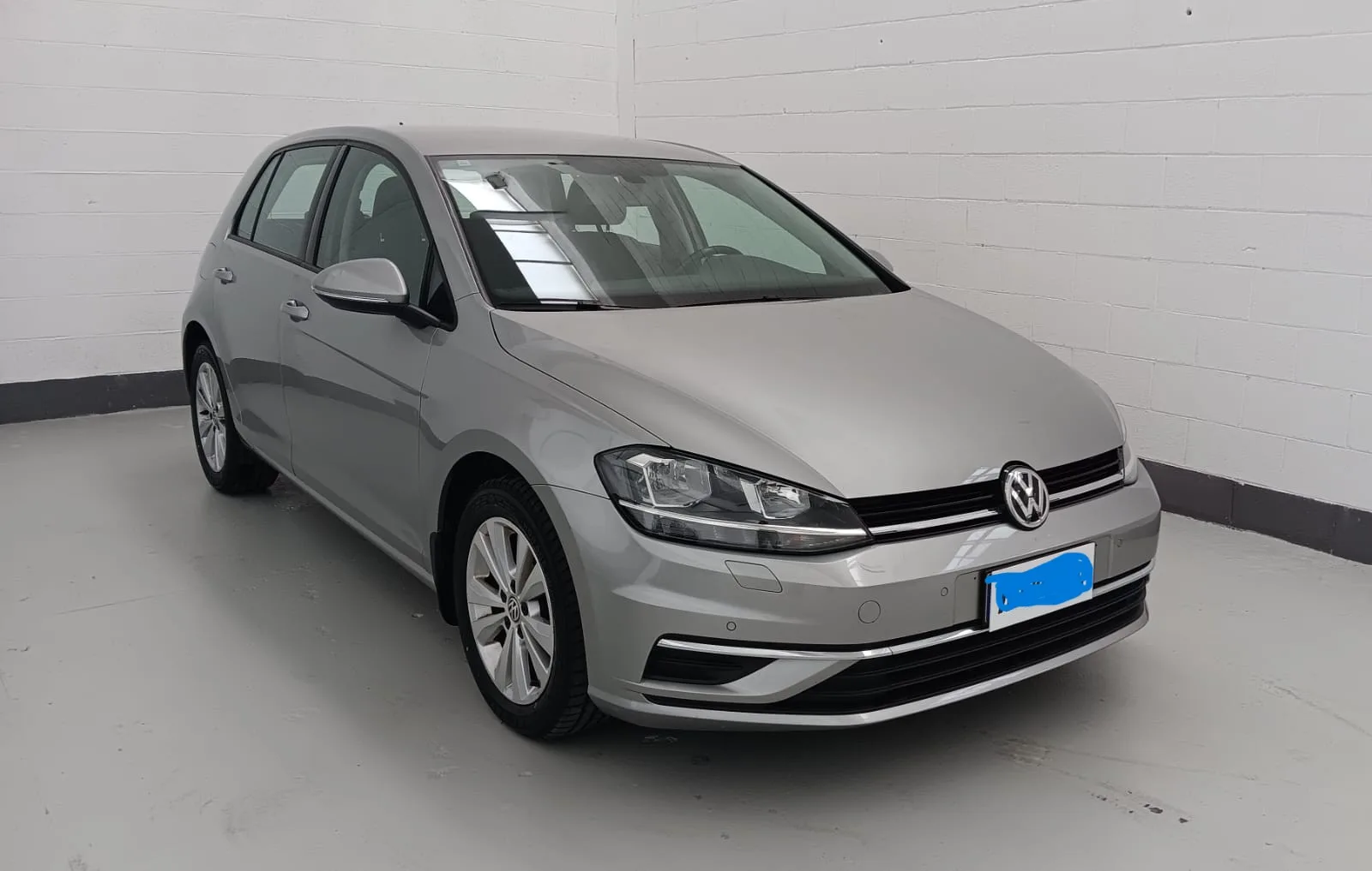 Volkswagen Golf Business, foto 1 di 16
