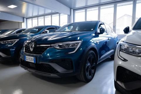 Renault Arkana 1.6 E-Tech hybrid R.S. Line 145cv